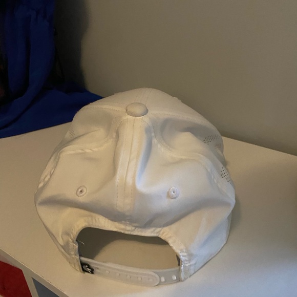 White Adidas cap with black logo #adidasaccessories - Picture 5 of 5